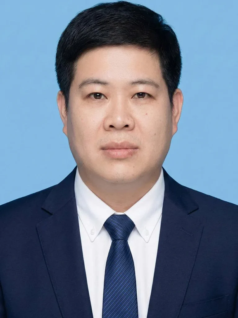 Đinh Hùng Kiên
